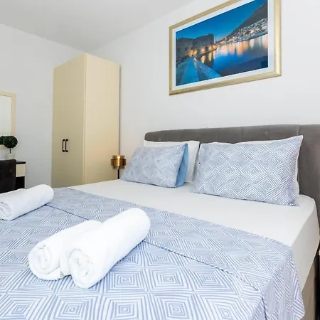 Apartman Rose Pool Comfort